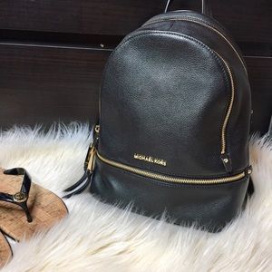 Michael Kors Medium Rhea Backpack